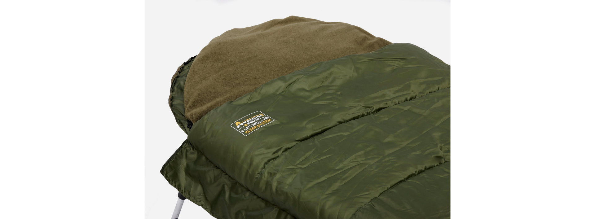 Avenger Sleeping Bag and Bedchair 6 Legs