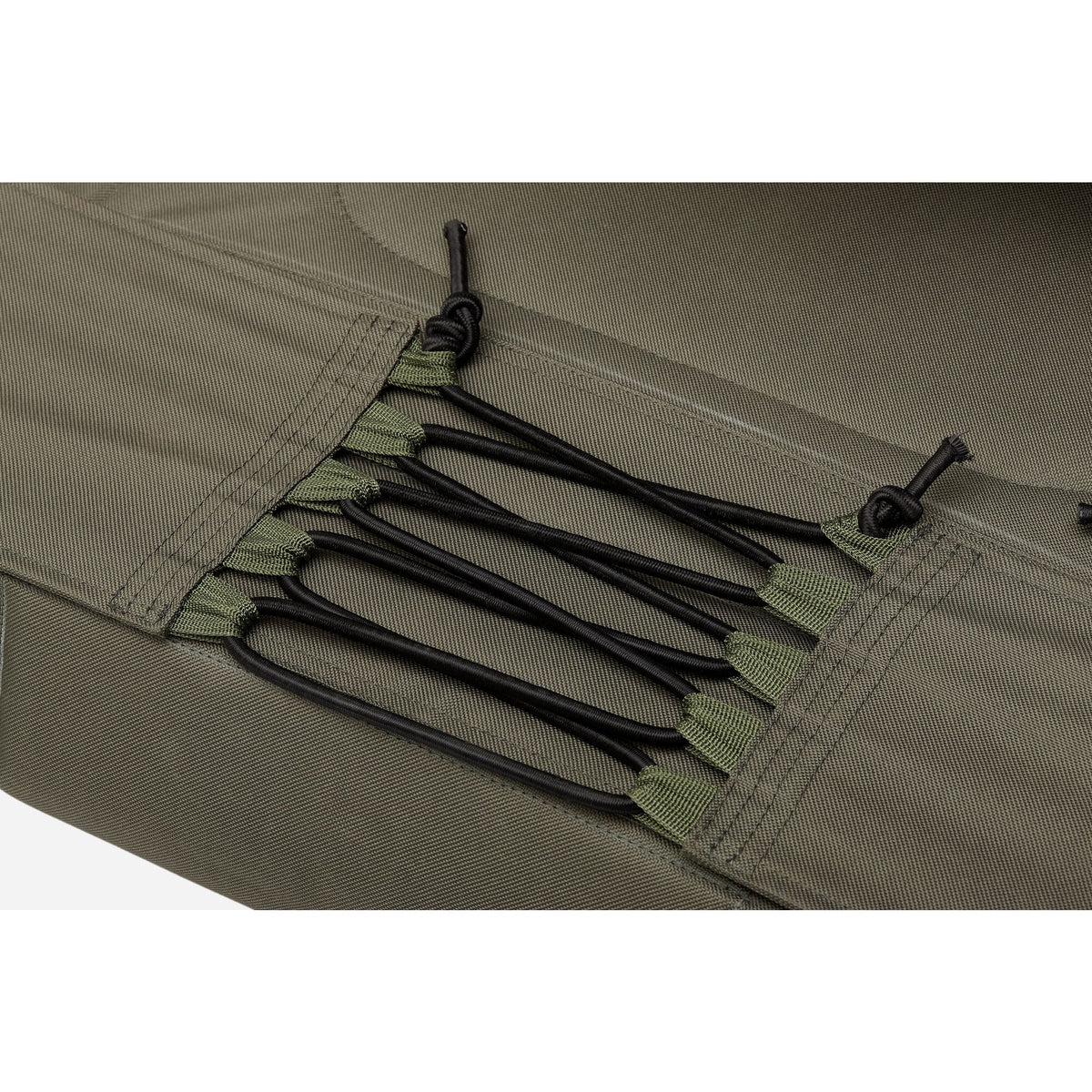Prologic Avenger Sleeping Bag and Bedchair 6 Legs
