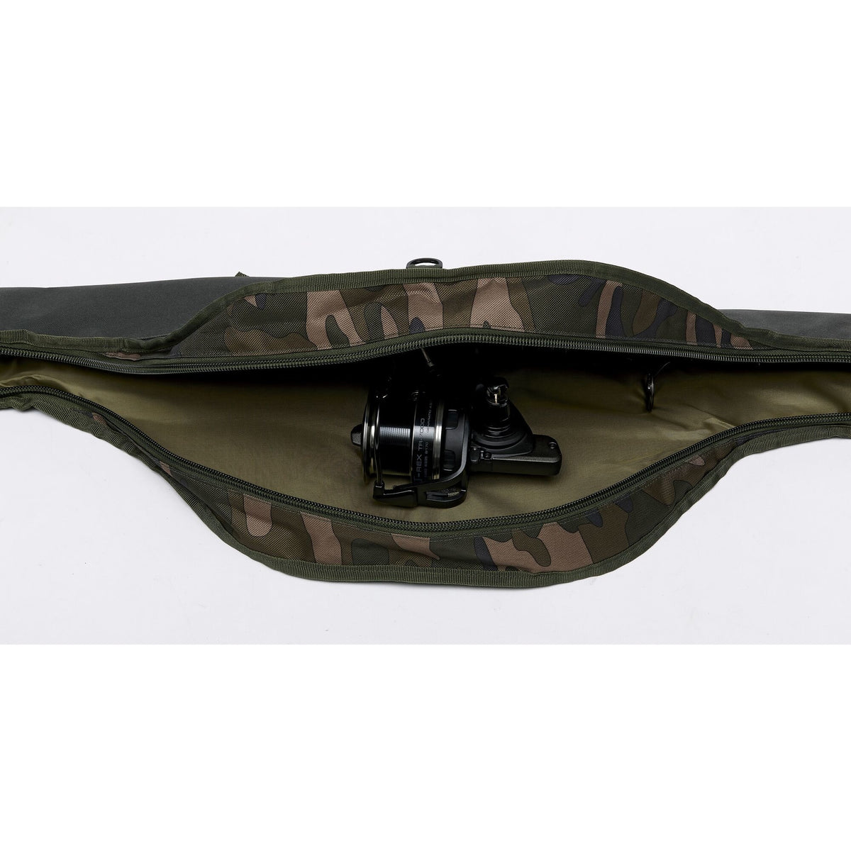 Prologic Avenger Padded Rod Sleeve